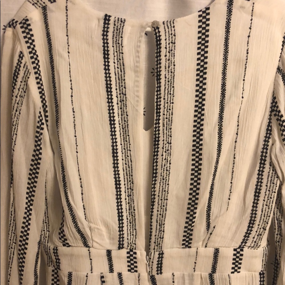 Romper - Picture 5 of 6